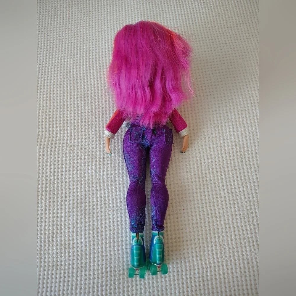 L.O.L Surprise Roller Chick OMG Fashion Doll